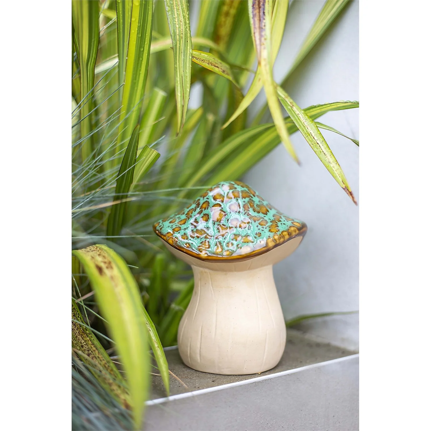 Ceramic Mushroom Garden Ornament - Medium 2 Ceramic Mushroom Garden Ornament - Medium - Image 2