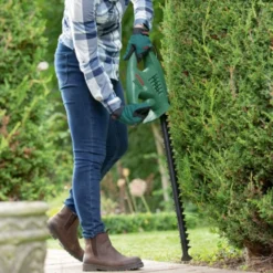 Bosch EasyHedgeCut 45-16 Hedge Trimmer 11 Bosch EasyHedgeCut 45-16 Hedge Trimmer -Garden Care Tools Deals Store 13496927 1674931200110936