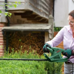 Bosch EasyHedgeCut 45-16 Hedge Trimmer 10 Bosch EasyHedgeCut 45-16 Hedge Trimmer -Garden Care Tools Deals Store 13496927 2034931200060101