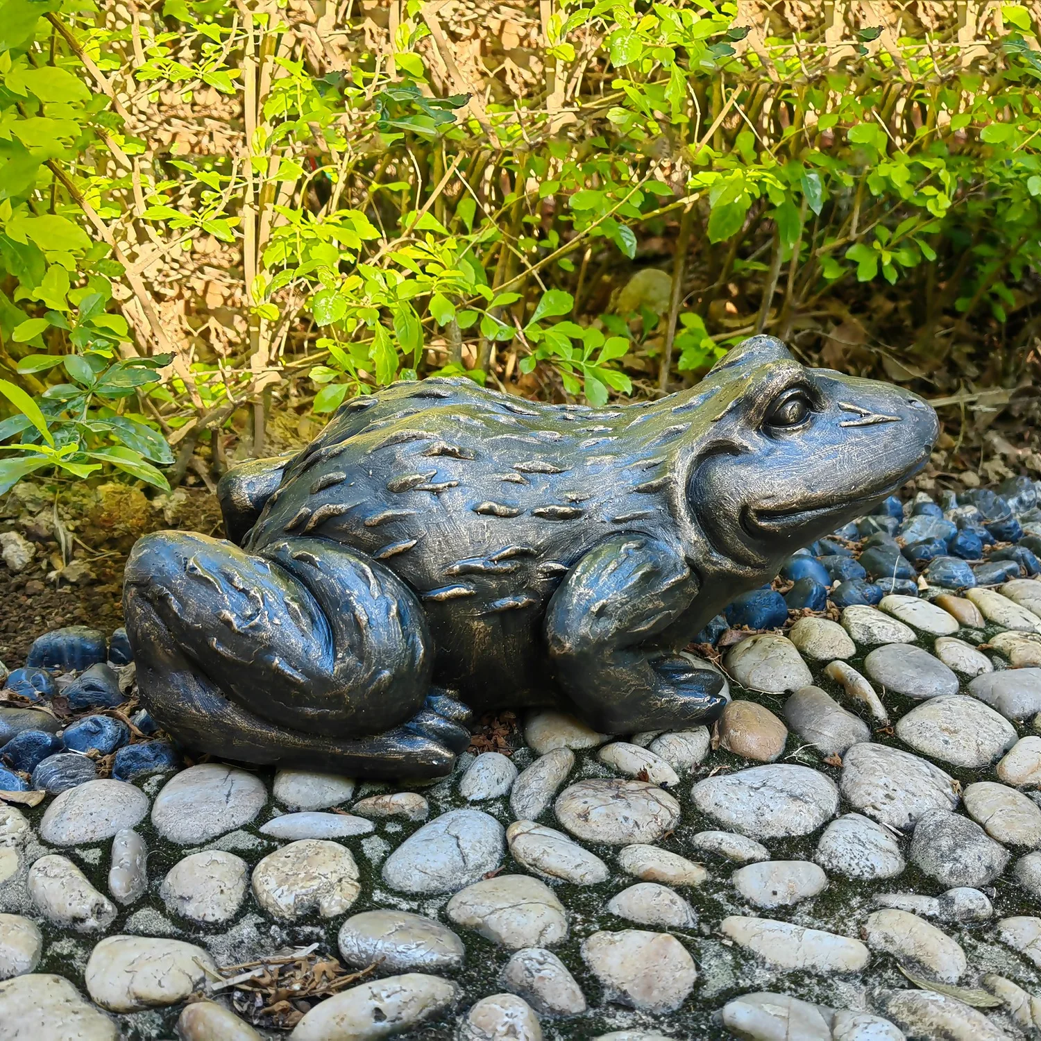 Bronze Look Frog Garden Ornament 2 Bronze Look Frog Garden Ornament - Image 2